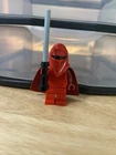 LEGO Star Wars Minifigure Royal Guard with Dark Red Arms/ Hands & Spongy Cape