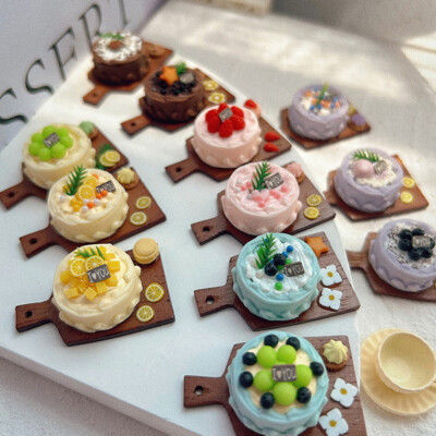 Mini Kuchen mit Schale Mikroszene Miniatur Gefälschte Obstkuchen Puppenhaus