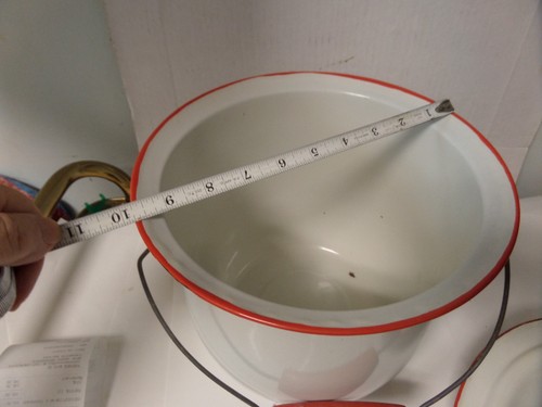 Vintage Kanawha White & Red Trim Enamel Chamber Pot W/ Lid Farmhouse Enamelware - Picture 8 of 9