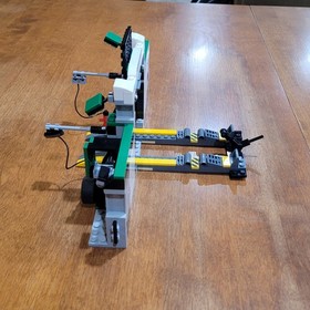 LEGO 75883 Mercedes AMG Petronas Formula One Team Speed Champion Incomplete READ