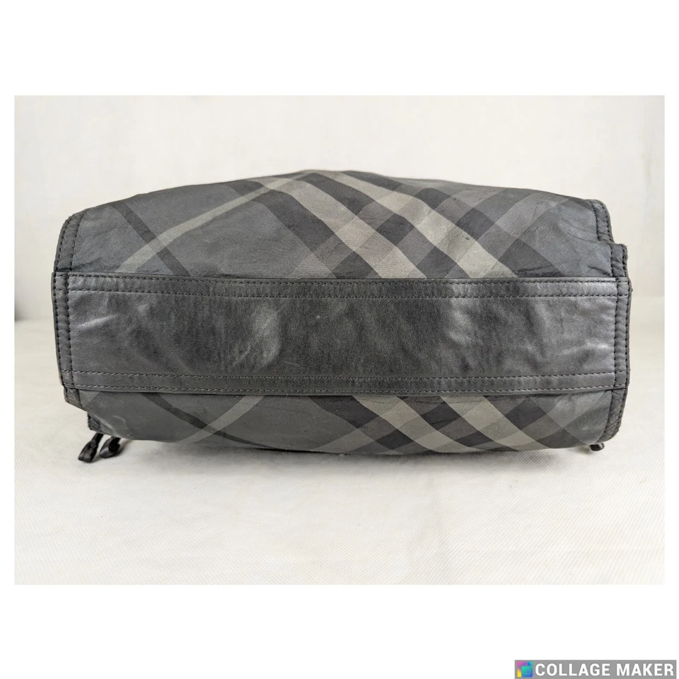 Auténtico Bolso de Mano BURBERRY Negro/Gris Supernova Check Nylon Hebilla Foto 4 de 4