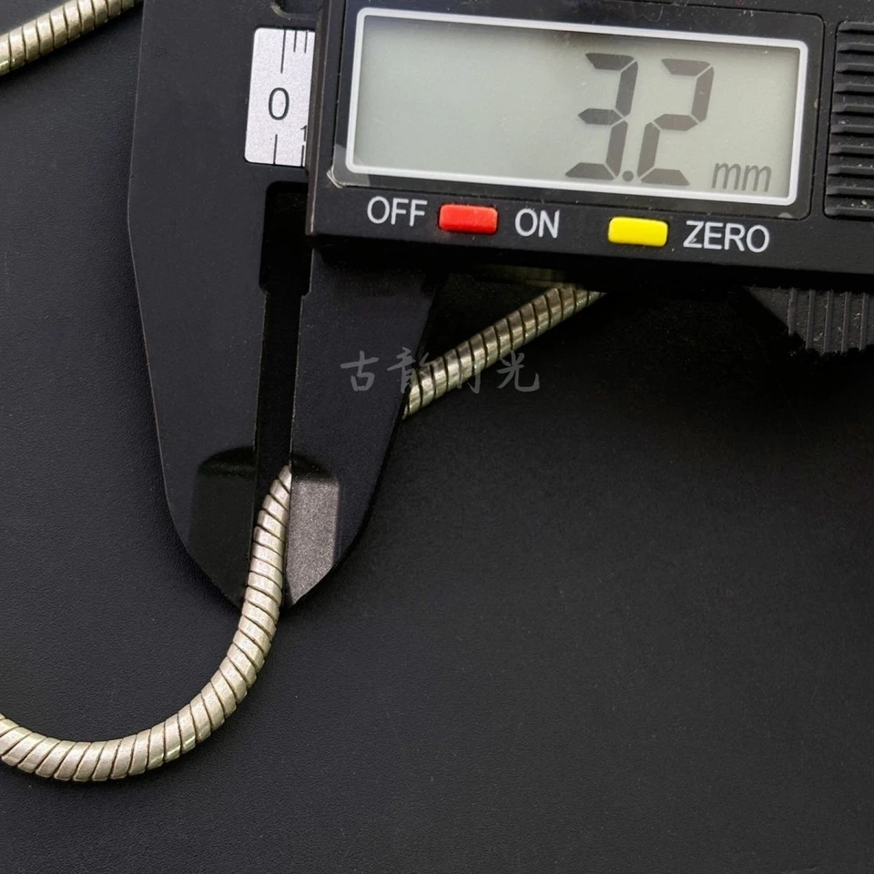 Collar Hombre Cobre Fino Chapado en Plata Versátil Longitud 60cm Aprox Foto 2 de 4