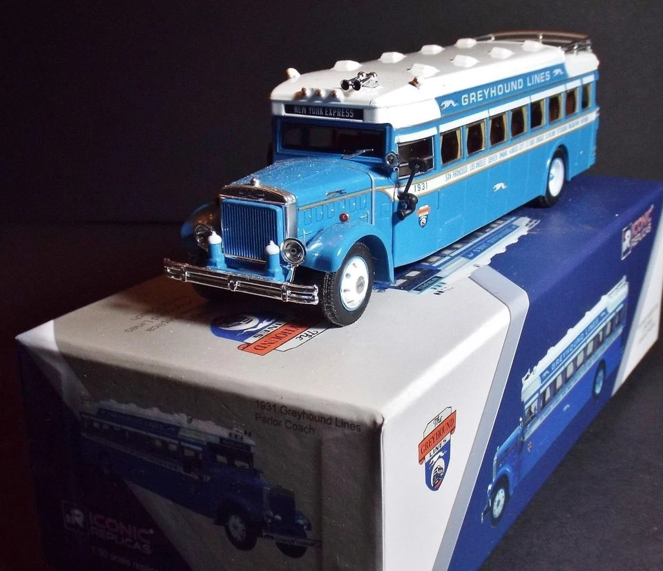 Iconic Replicas 1/50 Greyhound Lines Mack Parlor Coach 1931 Diecast Bus con... - Immagine 2 di 4
