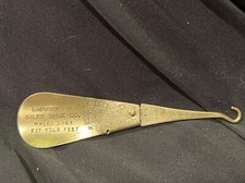 Milady s Antique shoe horn hook Giles Shoe Co Collapsable RARE