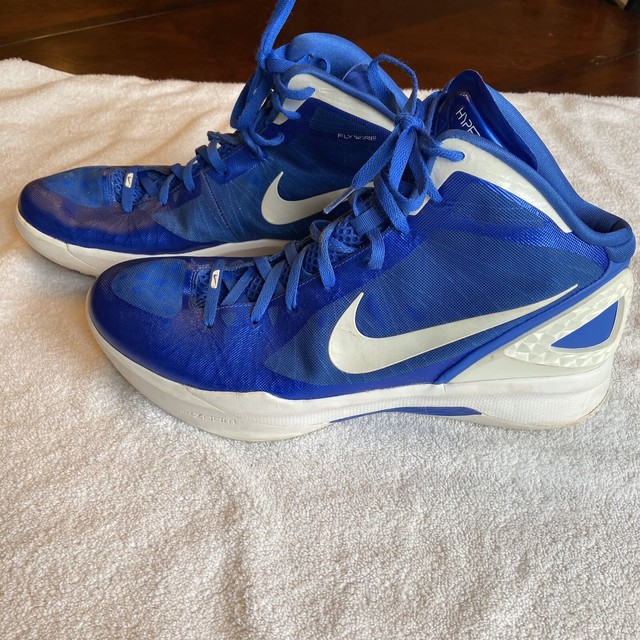 size 15 basketball shoes