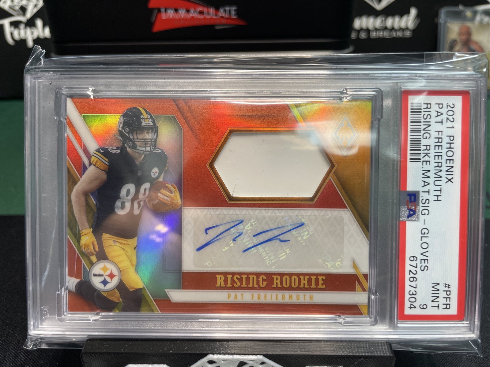 Pat Freiermuth Panini Phoenix Rising Rookie Material Signatures #PFR Gloves