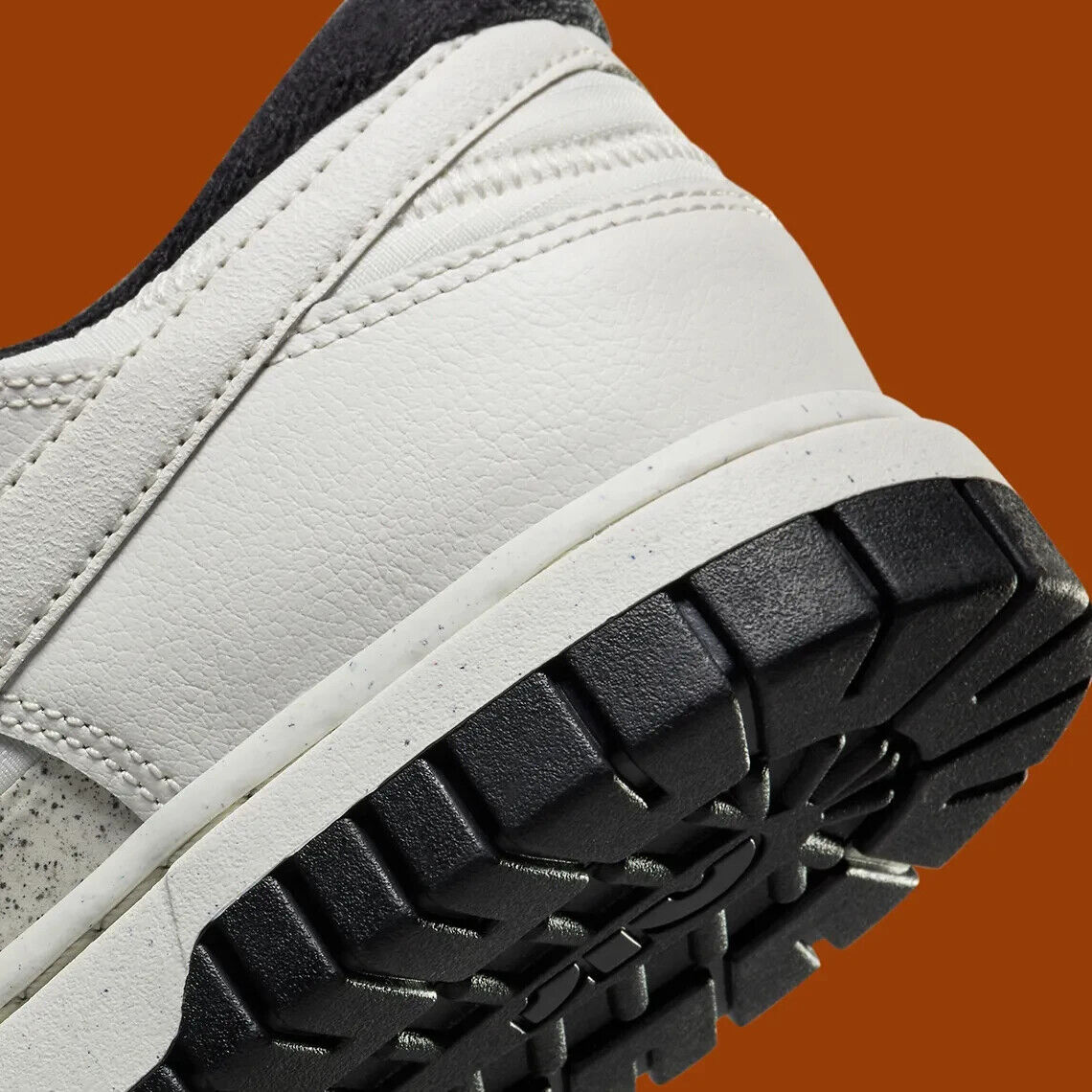 Nike Air Dunk Low Jumbo White Phantom Black Dark Russet Nike Air Dunk Low Jumbo White Phantom Black Dark Russet