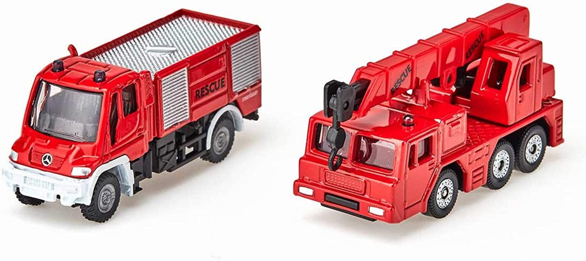 siku (ジク) No.1336 Rennfeuerwehr SIKU Unimog Fire Engine with Boat Fire Truck Diecast Model