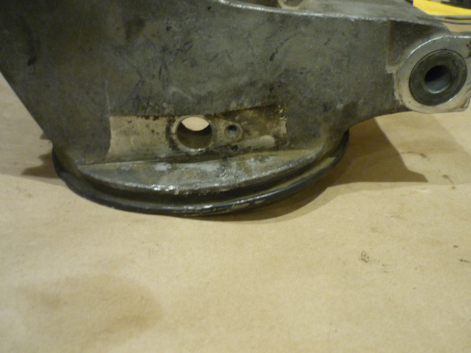 Ferrari F355 Rear Right Hub holder P/N 162938