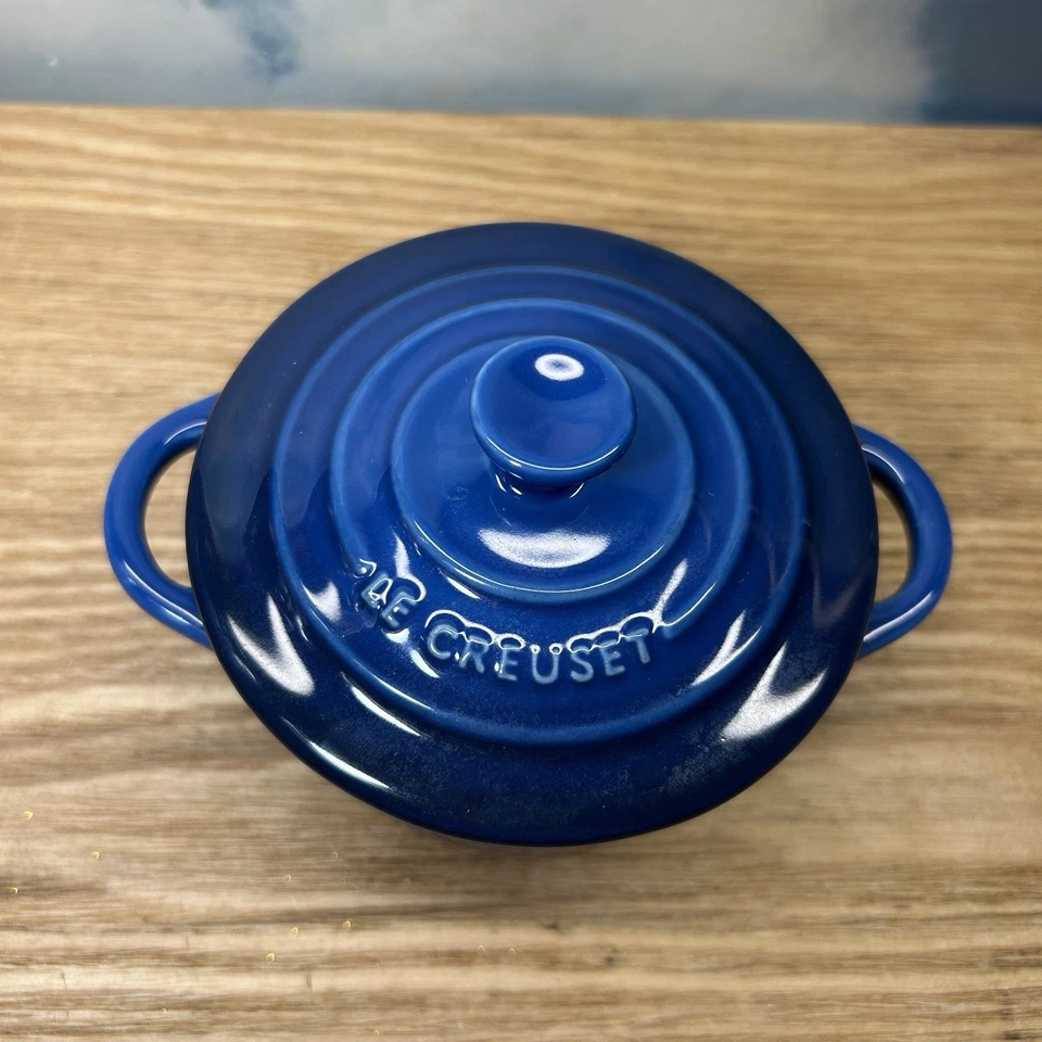 Le Creuset Lapis Blue Mini Cocotte Petite Casserole 8oz With Lid - Image 2 of 4