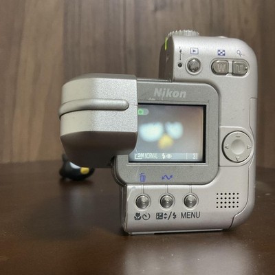 Nikon COOLPIX SQ Digital Camera – Zoom, Flash, Video OK, Battery