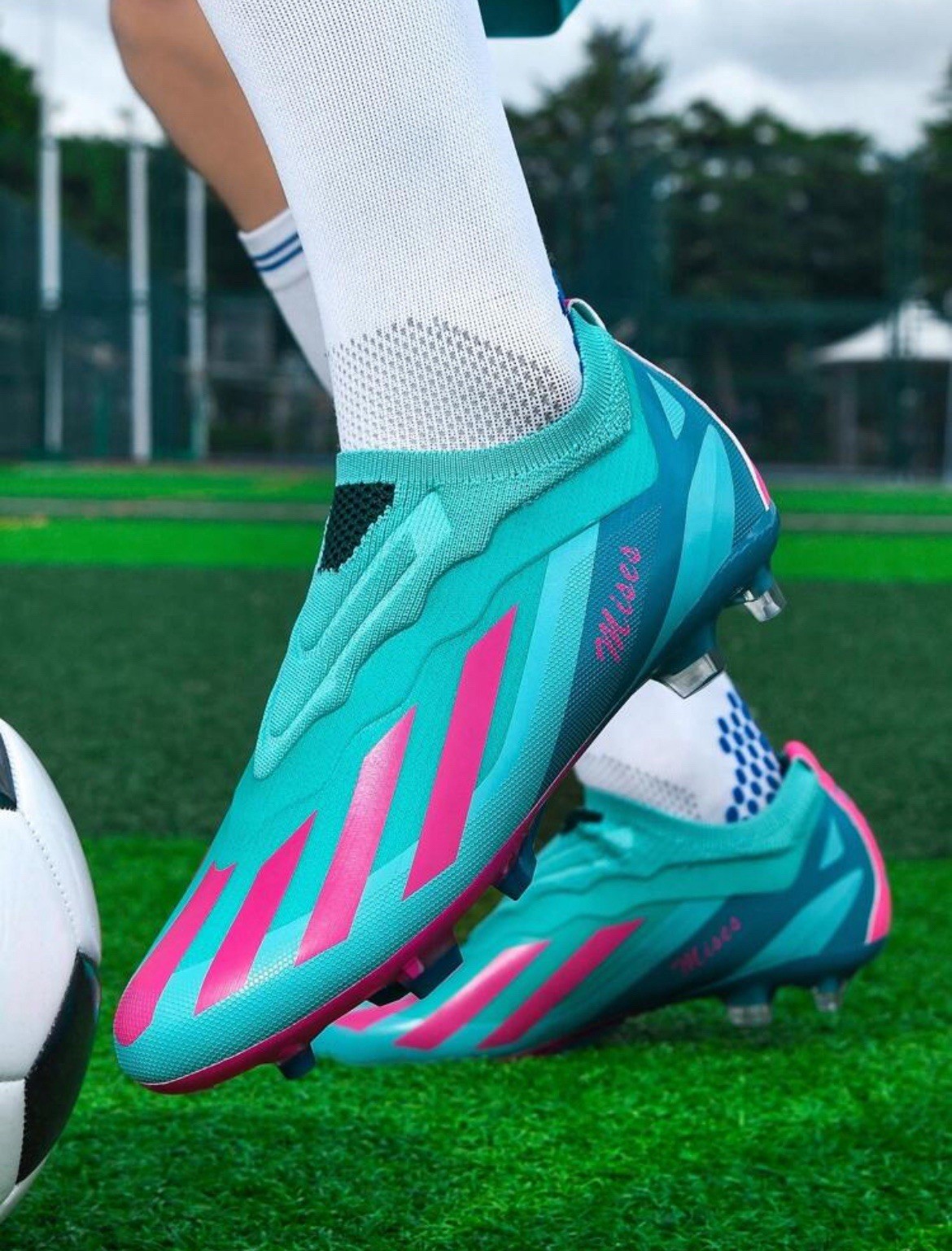 Chaussures de football Adidas X Crazyfast Messi 43 idéales pour briller en match de championnat
