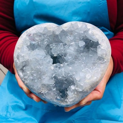 2840g  Natural blue crystal cave mineral specimen MH3981