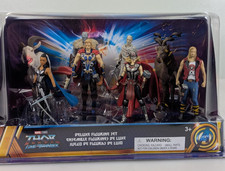 Thor: Love and Thunder Deluxe Figure Set Figurine playset Disney Marvel
