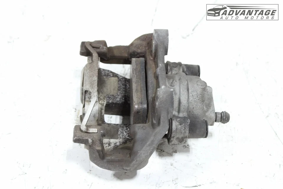 2010-2016 MERCEDES-BENZ E350 W212 RWD REAR LEFT SIDE ABS BRAKE CALIPER OEM - Image 4 of 4