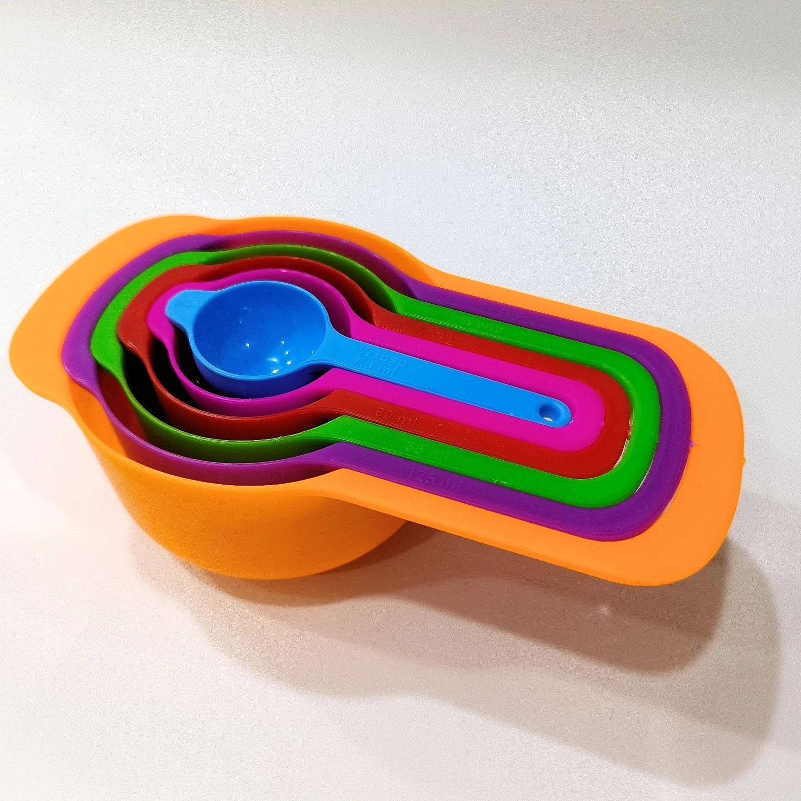 Colorful 6 pcs Plastic Measuring Cup for Kitchen Baking Cooking Gadgets