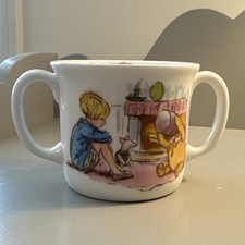Royal Doulton Disney Classic Winnie The Pooh Mug Baby Toddler Loving Cup