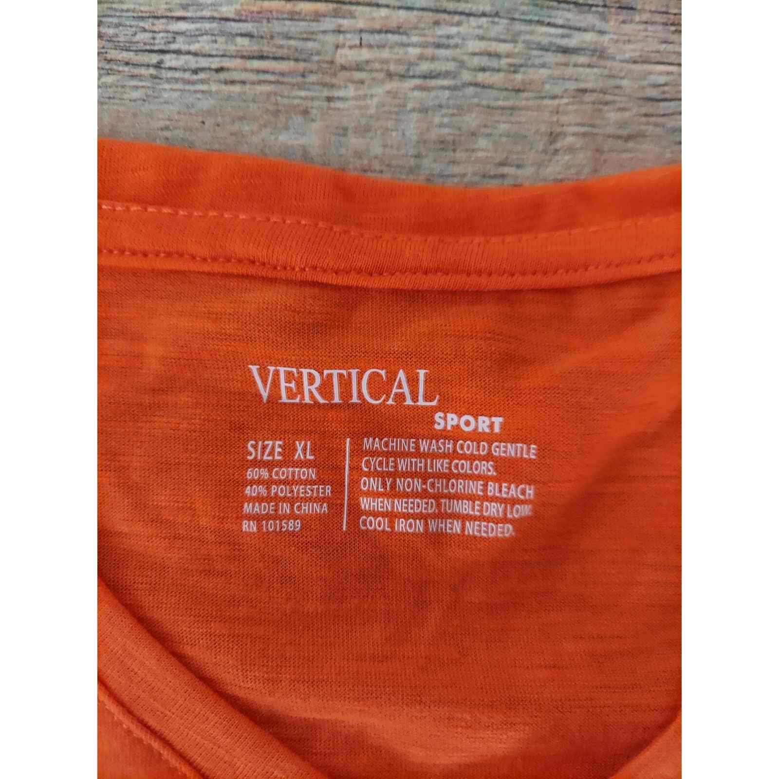 Vertical Men TShirt  Size XL - image 5