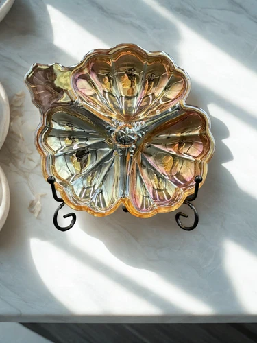 Vintage Jeannette Peach Luster Clover Divided Dish 3-Leaf Relish Tray