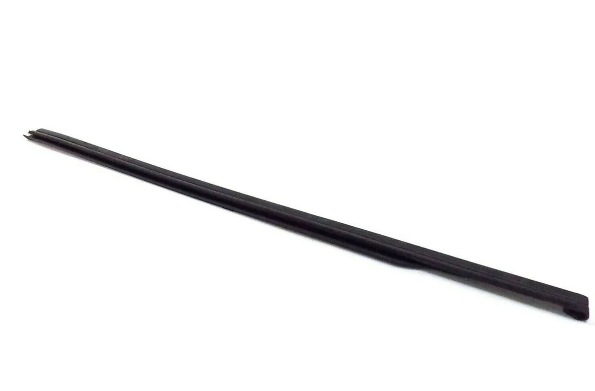NEW OEM BMW 3 F30 FRONT LEFT DOOR OUTSIDE WINDOW CHANNEL SEALING 