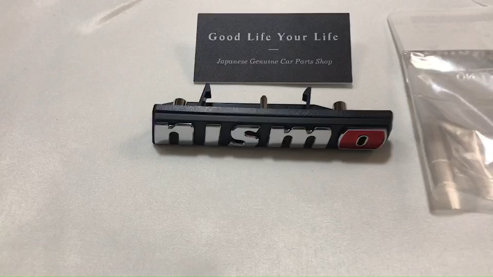 Nissan R35 GT-R GTR nismo Front emblem Ornaments Screw set 62890