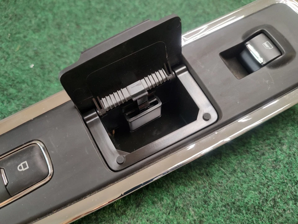 Lincoln Continental 2017-2020 puerta trasera derecha interruptor ventana bisel moldura 2S7 Foto 2 de 4