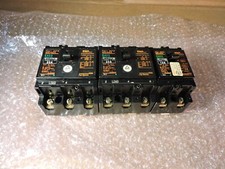 Lot of 3 Fuji Electric Auto Breakers EA33  EA32 2 20A 20 Amps  1 10A 10 Amps