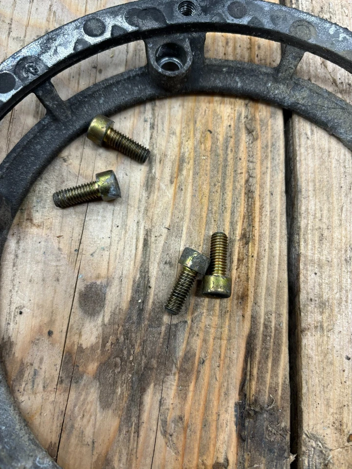 Conector de brida SKI DOO FACTORY RACE MXZ 600 2014 420810868 RW6343 Foto 3 de 4