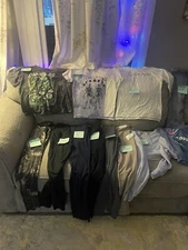 Girls Brand Name Clothing Lot - Buckle, Aeropostale, Arizona, Pink, Etc