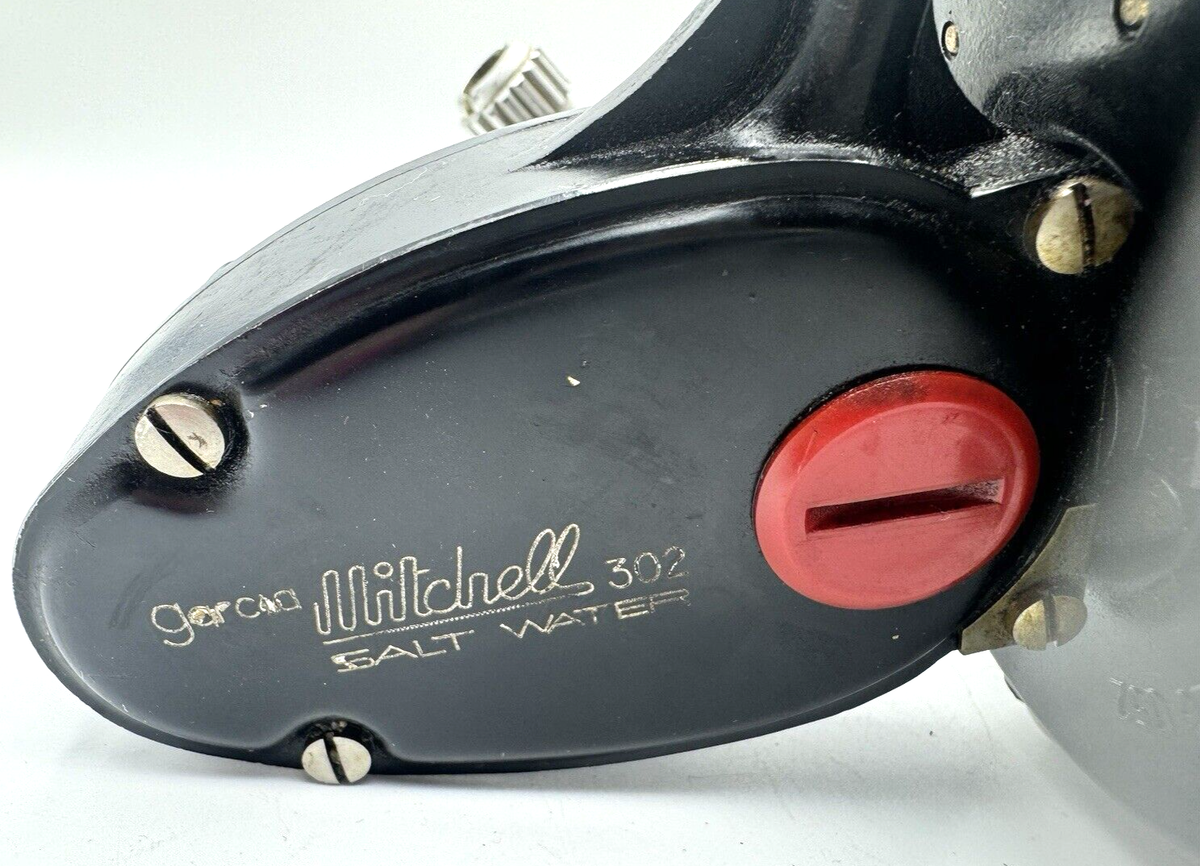 VINTAGE GARCIA MITCHELL 302 SALT WATER SPINNING FISHING REEL VINTAGE GARCIA MITCHELL 302 SALT WATER SPINNING FISHING REEL