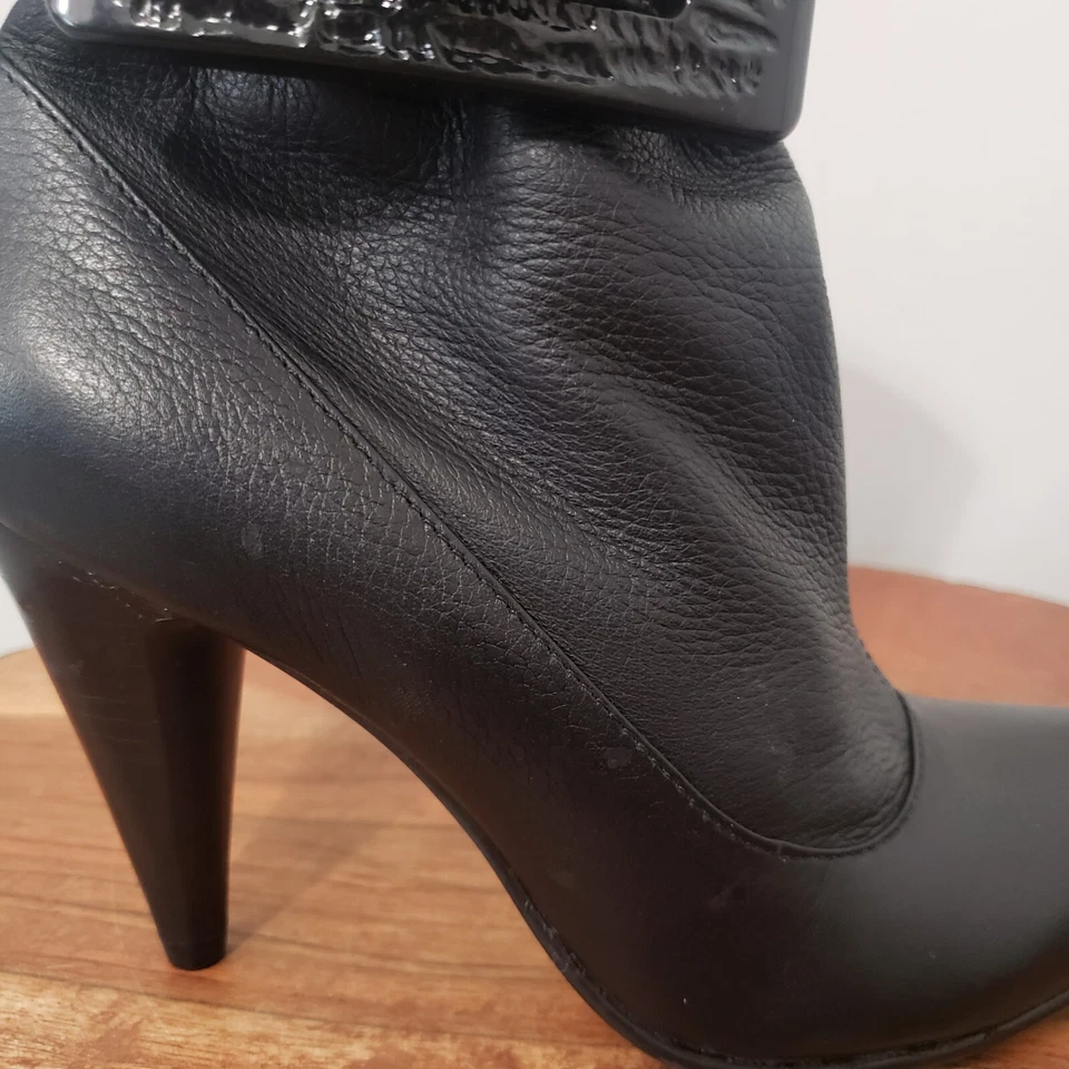 Botas femininas de salto de couro Bakers Jezebel TAMANHO 6M bruxa gótica fivela de Halloween  - Imagem 4 de 4