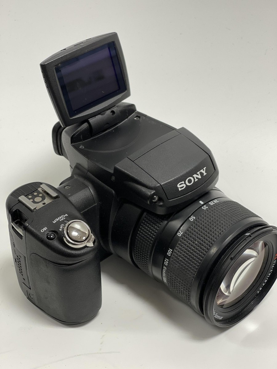 Sony Cybershot 10.3 MP Digital Camera - 5x Optical Zoom (DSC-R1