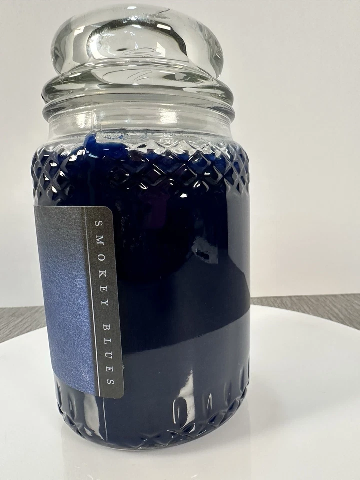 Gold Canyon SMOKEY BLUES 26 oz. Large Heritage Candle - NEW 2 wick Rare Disconti - Image 4 of 4