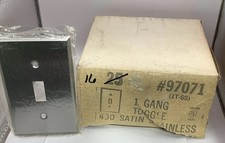 Mulberry Stainless Steel 1-Gang Toggle Wallplate Switchplate 97071 BOX 16