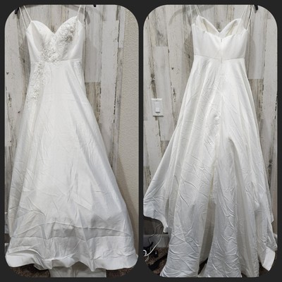 LULUS Flawless Radiance White Satin Floral Embroidered Maxi Dress Size 2**NWOT**