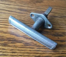 1920s T~SHAPED HANDLE vtg antique exterior non locking door deck