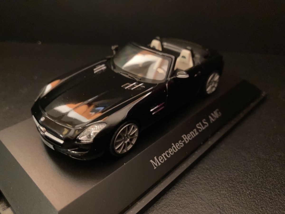 Mercedes Benz SLS AMG Roadster C197 2012 Schuco dealer edition in