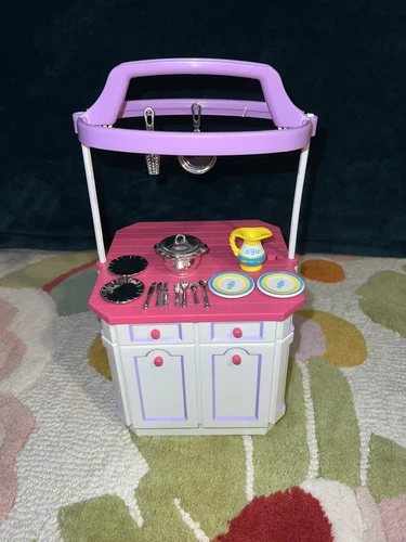 BARBIE  DIORAMA TYCO KITCHEN ISLAND COMPACT + ACCESSORIES