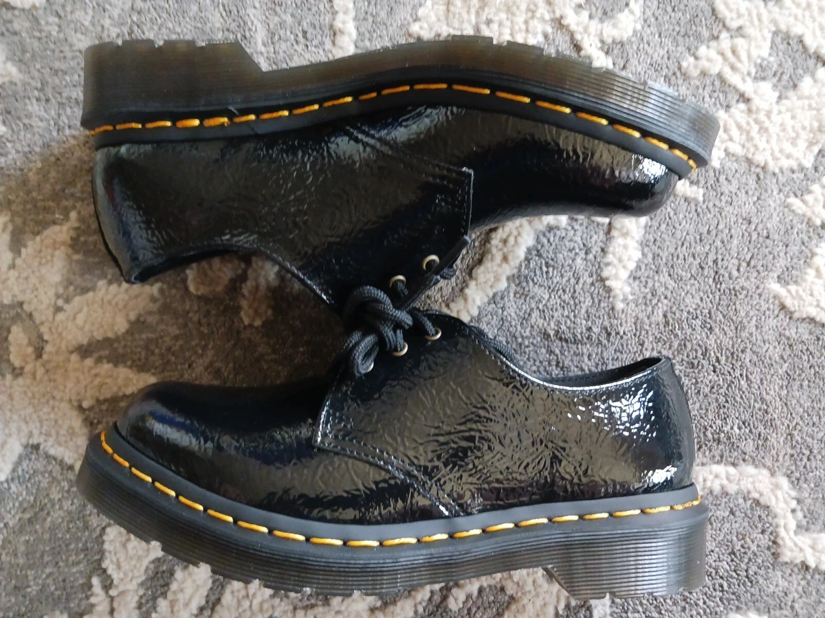 Dr martens clearance 1461 patent black