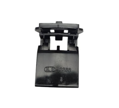 New Rear Bumper Taillight Retainer Clip Left or Right, Upper Side | 52562-06130