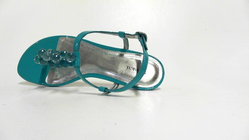 Style & Co. Peppy Womens Wedge T-Strap Sandals Shoe SZ 5.5 Medium M Beaded 3/4" - Picture 5 of 7