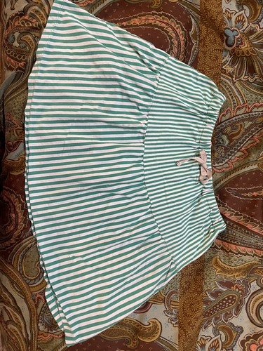 Bowden Girl’s Green & White Stripe Skort Size 13-14years - Picture 6 of 7
