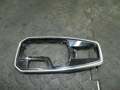 180. 2018 RENAULT KOLEOS MK2. CENTRE CONSOLE BLACK TRIM GEAR SURROUND