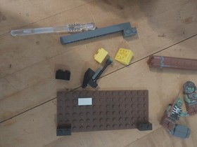 LEGO Castle 7041 Troll Battle Wheel - Incomplete Missing Pieces