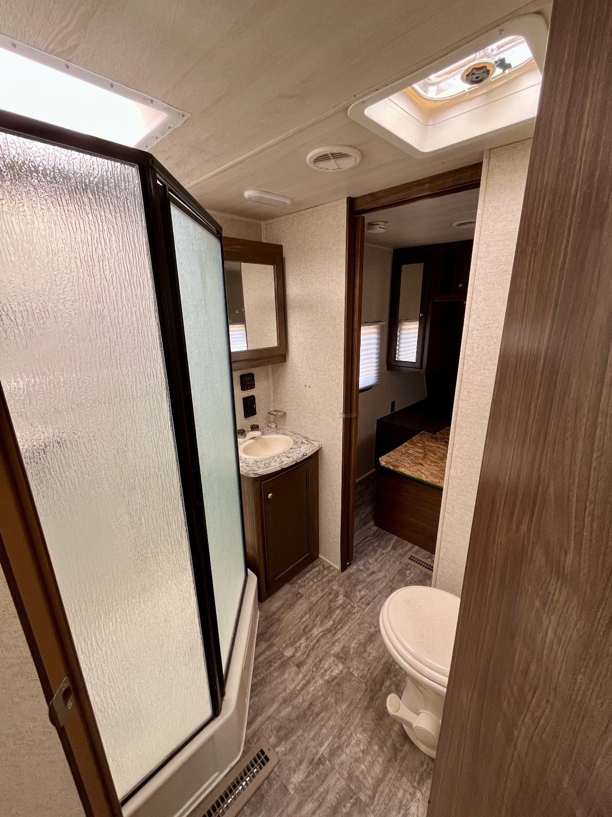 2017 Heartland Trail Runner 27RKS Travel Trailer Camper–Clean TX RV–Single Owner