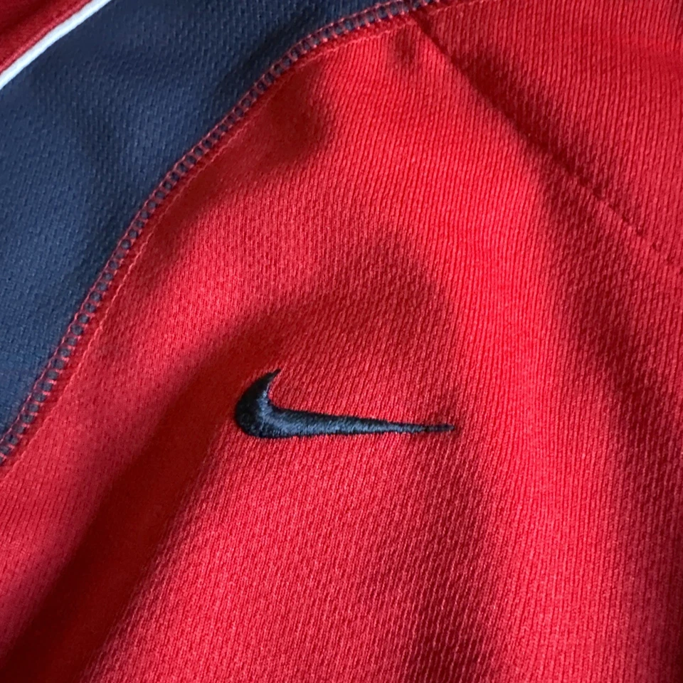 Camiseta deportiva del equipo de la Liga Americana de los Medias Rojas de Boston Nike en blanco juvenil talla mediana Foto 4 de 4