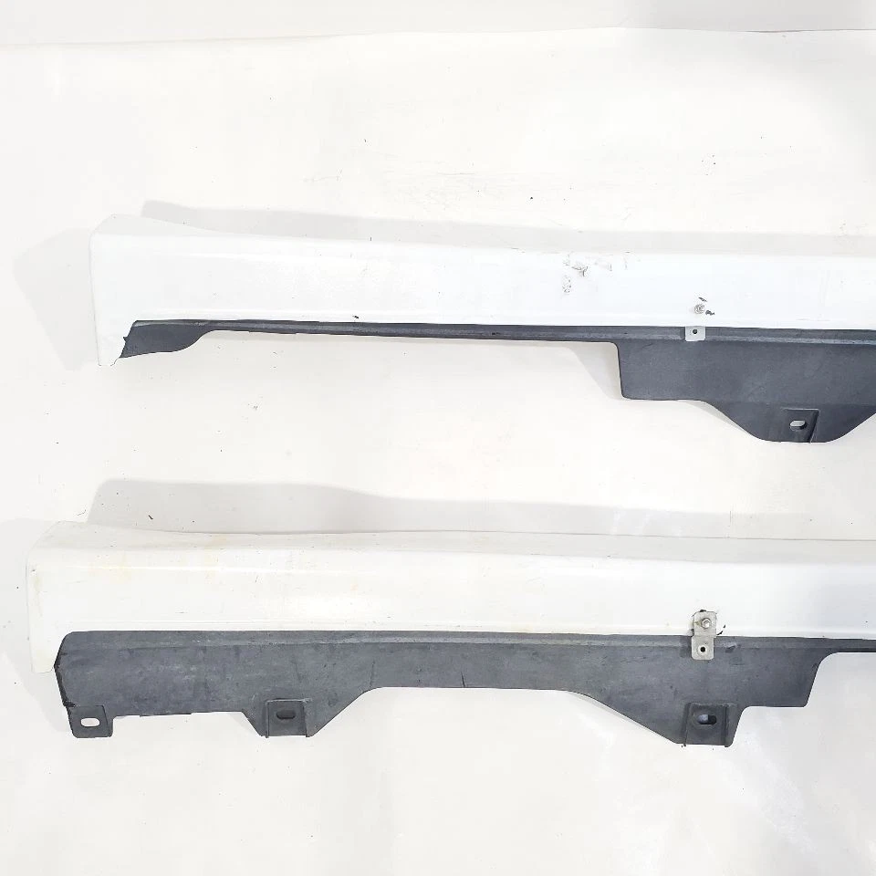 Par de molduras de panel basculante Honda Prelude 2000 OEM pintado anteriormente Foto 3 de 4