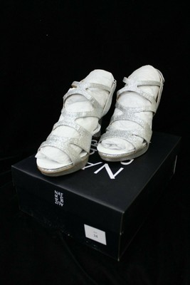 naturalizer dianna silver glitter