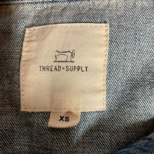 Thread & Supply Women's Villa Denim Jacket Size XS Medium Wash Blue Distressed - Picture 13 of 16