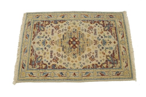 Small Floral Heriz Serapi Rug Muted Transitional Oriental Entryway Carpet 2X3 ft - Picture 5 of 13